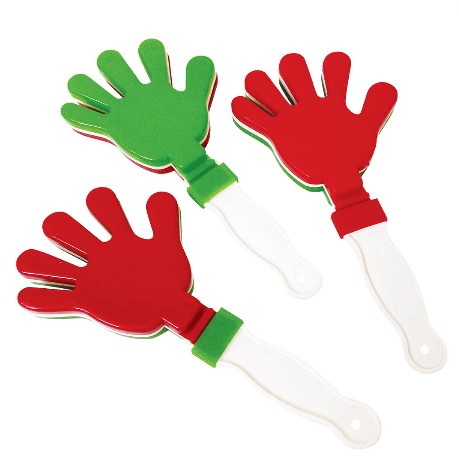 manitas de plastico de color verde, blanco y rojo